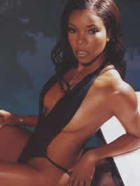 Gabrielle Union sexy hottie looks hot in panties and covering her wet tits