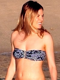 Sienna Miller paparazzi bikini shots and topless video caps