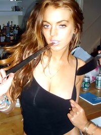Lindsay Lohan caught drunk with her friend