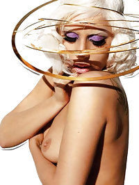 Lady Gaga Showing Her Nice Tits