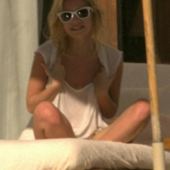 Ashley Olsen nude