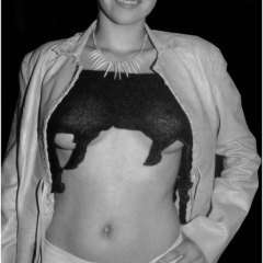 Bijou Phillips nude