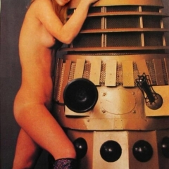 Billie Piper nude