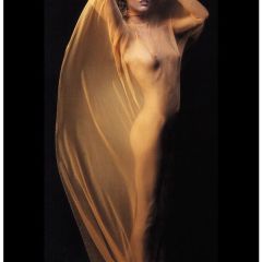 Eva Herzigova nude