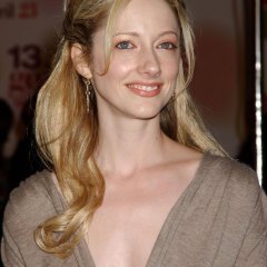 Judy Greer nude