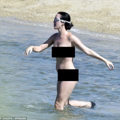 Katy Perry nude