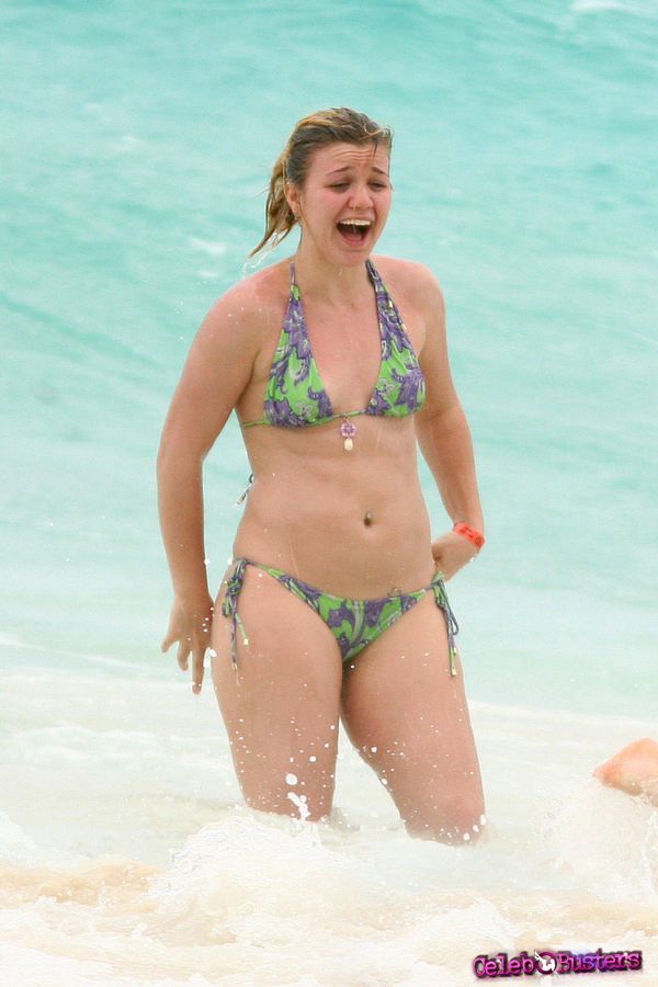 Naked kelly clarkson