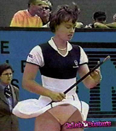 Martina hingis topless