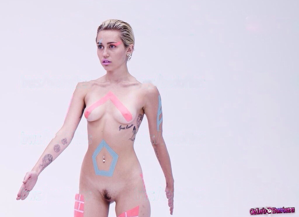 Miley cyrus completely naked pics simply Congratulate, your Miley cyrus completely naked pics consider, that