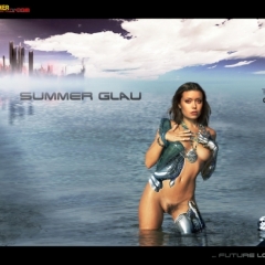 Summer Glau nude
