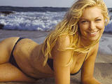 Laura Prepon hot bikini beach pictures