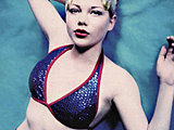 Michelle Williams looks so hot posing in a sexy bikini glamour pics