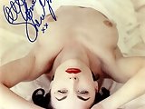 Sherilyn Fenn Shows Her Perfect Naked Body