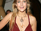 Leelee Sobieski looks hot than ever posing in a black stockings