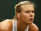 Maria Sharapova revealing perfect buttocks in tight shorts 