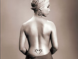 Alicia Keys hot shots in sexy lingerie & topless
