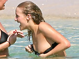 Ashlee Simpson nipslip at the beach