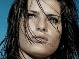 Isabeli Fontana nude shots