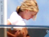 Portia de Rossi topless tunning pix