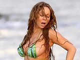 Mariah Carey looks very sexy in bikini & topless