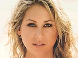Anna Kournikova naked posing pics