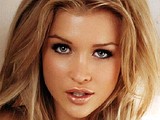 Joanna Krupa shows tits & sweet ass