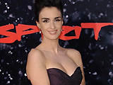Paz Vega cleavage just got bigger
