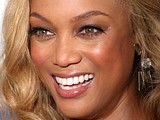 Tyra Banks seethru & sweet legs pix
