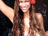 Tyra Banks see thru tits