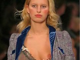 Karolina Kurkova showing perky tits