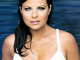 Sweet Yasmine Bleeth In Hot Bikini