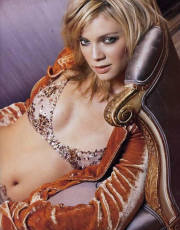 Amy Smart nude picture