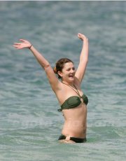 Drew Barrymore nude picture