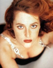 Gillian Anderson nude picture