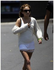 Mary Kate Olsen nude picture