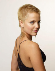 Mena Suvari nude picture