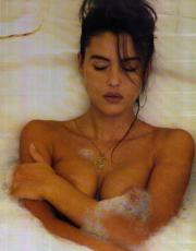 Monica Bellucci nude picture