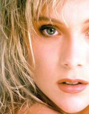 Samantha Fox nude picture