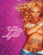 Singer Lil nude picture