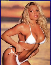 Trish Stratus nude picture