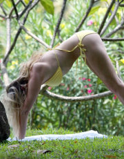 Abi Titmuss nude picture