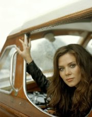 Anna Friel nude picture