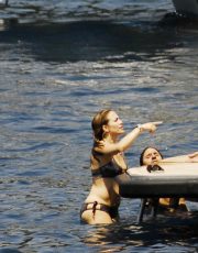Jennifer Lopez nude picture