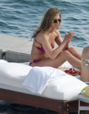 Jennifer Aniston nude picture