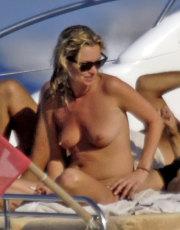 Kate Moss nude picture