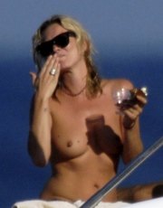 Kate Moss nude picture