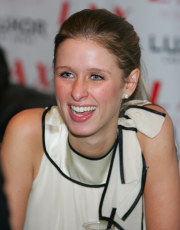 Nicky Hilton nude picture