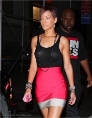 Rihanna nude picture