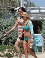Tara Reid nude picture