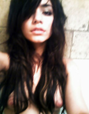 Vanessa Hudgens nude picture